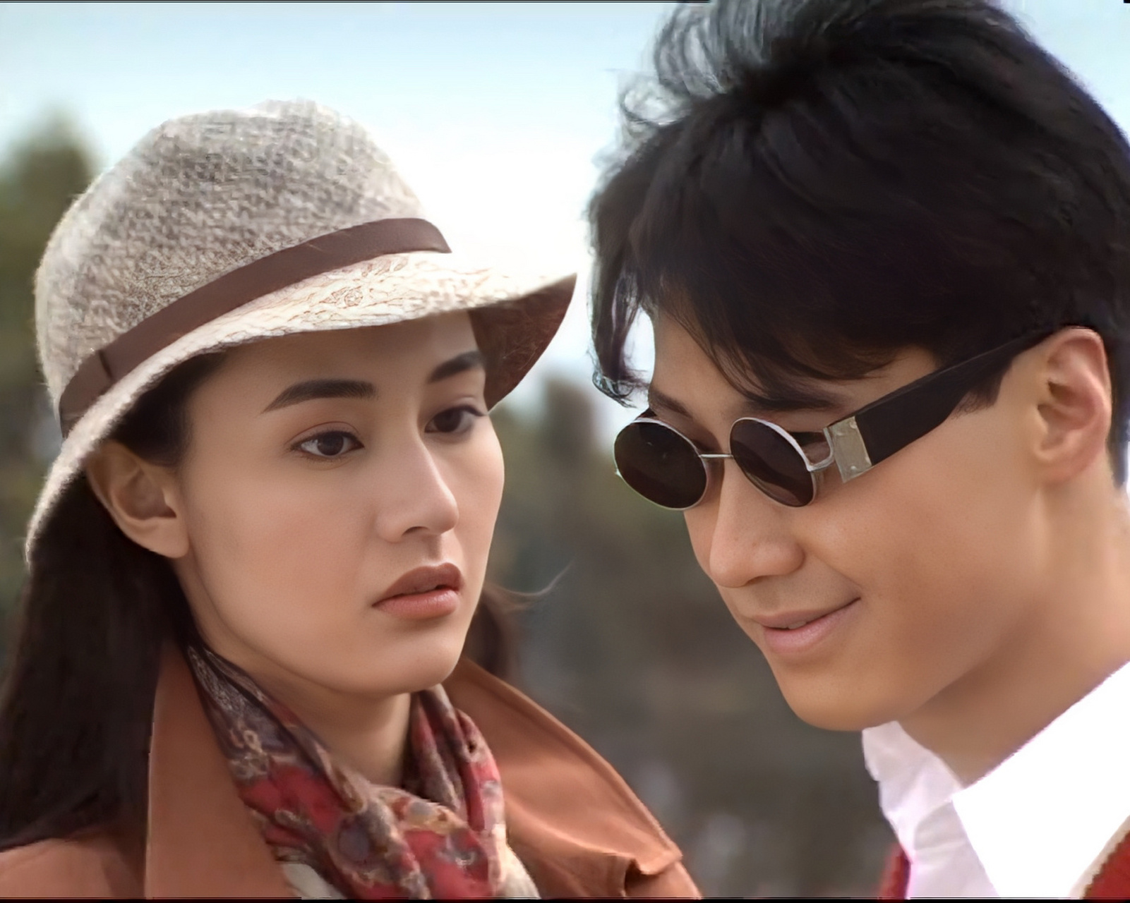 1997年，黎明怒斥记者:“都怪你们乱写，李嘉欣都不来看我的演唱会了。”看得记者