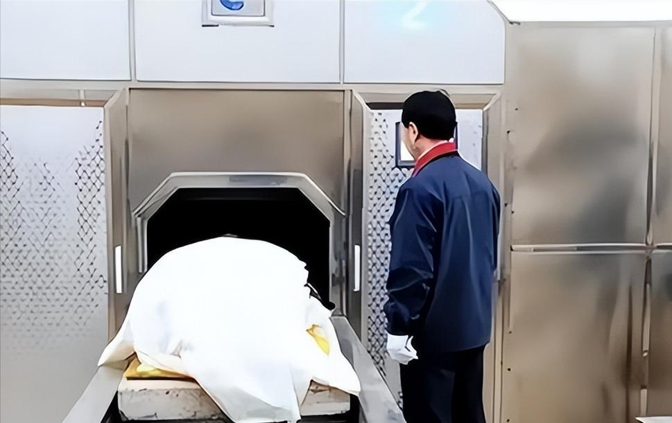 殡仪馆的惊魂一幕 ： “死而复生”的奇迹