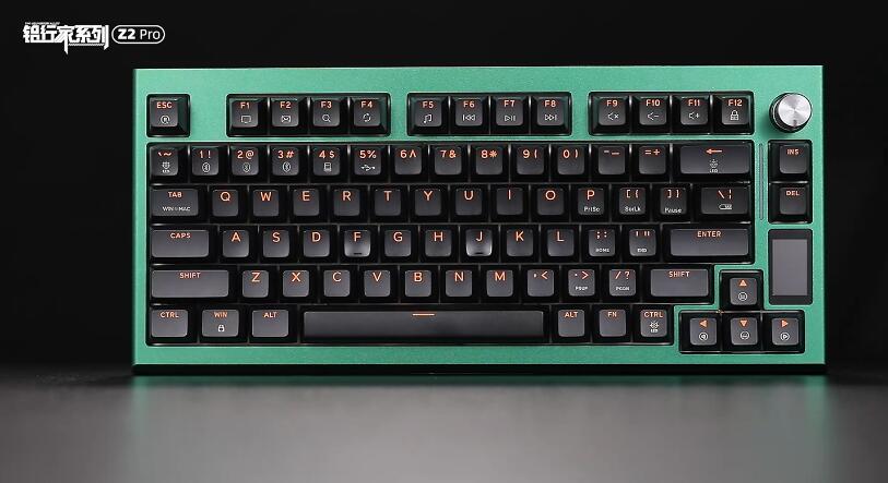 黑峡谷带屏“铝坨坨”三模机械键盘 Z2 Pro 三模机械键盘目前已在京东现货开售