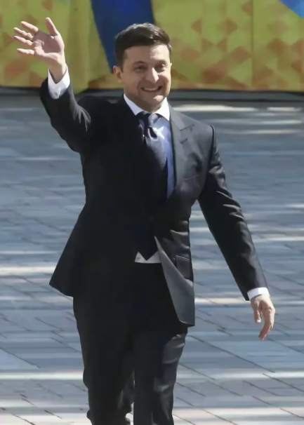 釜底抽薪！乌克兰宣布给欧洲“断气”，明明是欧洲在乌克兰，此时却遭遇毒蛇般的反噬！
