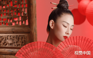 为了给父皇争取逃亡的时间，我未婚夫将我挂在了城墙之上，我受尽折辱，却成了人上之人。