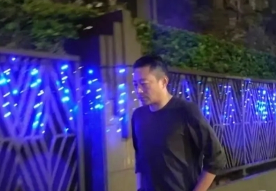 汪小菲这个人真是个谜！

你说他爱大S嘛，他为什么当初又出 轨？而且离婚后，跟大