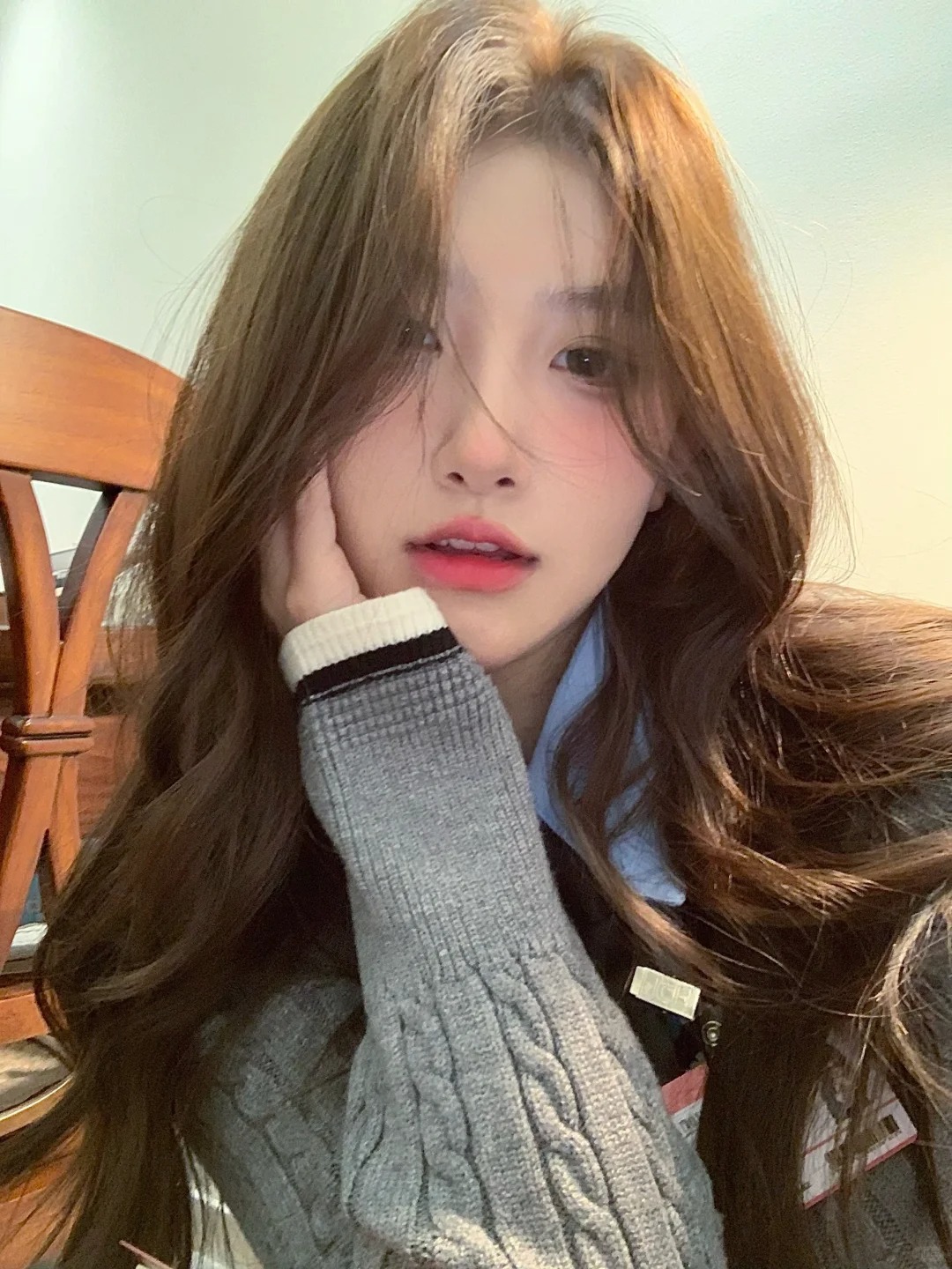 韩吗✰~૮ › ᴥ‹३
韩系大波浪好好看
自己卷的
我真是卷发小能手！