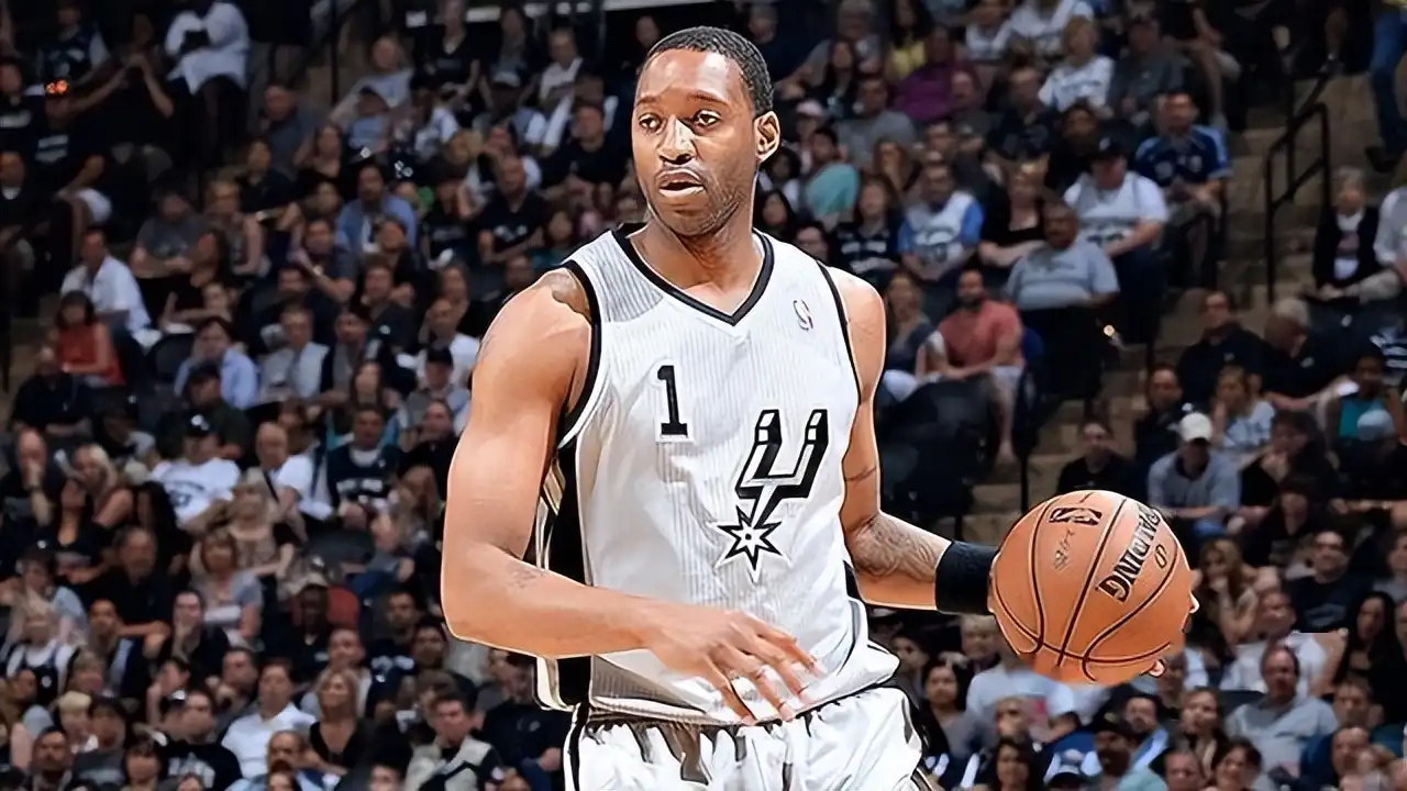 麦迪：伤病与转型，NBA传奇的遗憾与成就