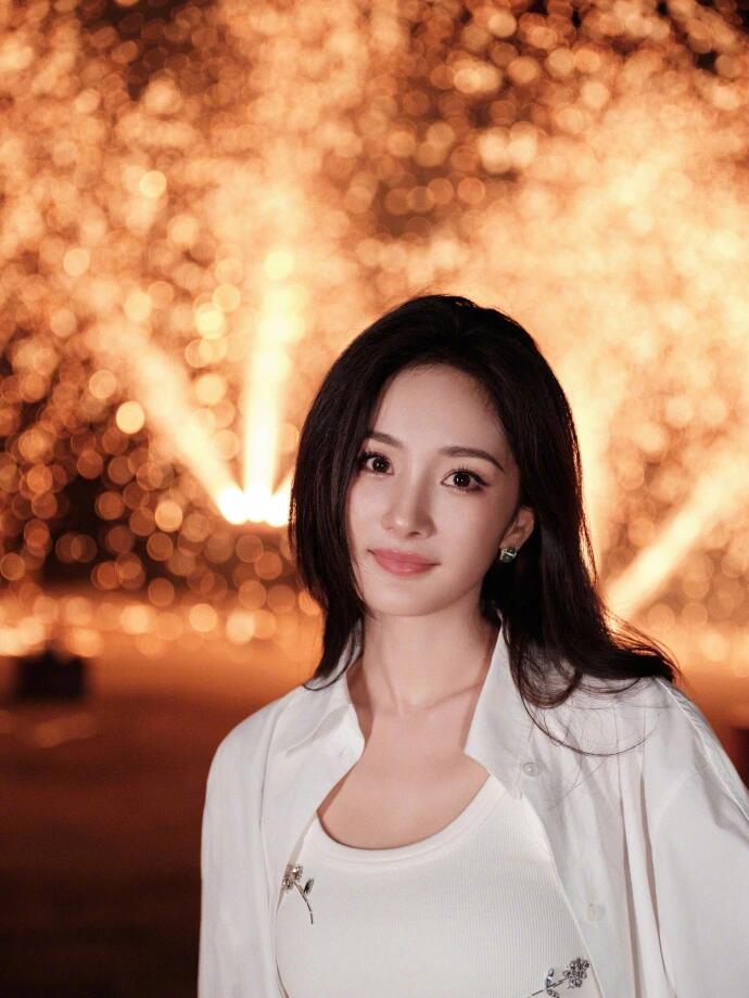 杨幂的38岁是女性巅峰人生了吧