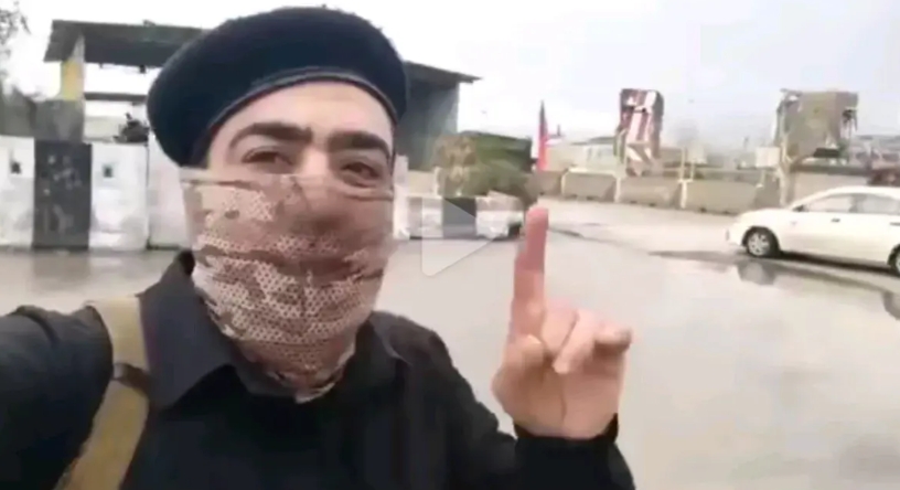 据半岛电视台报道，当地时间12月27日，一名自称来自拉塔基亚省的叙利亚过渡政府安