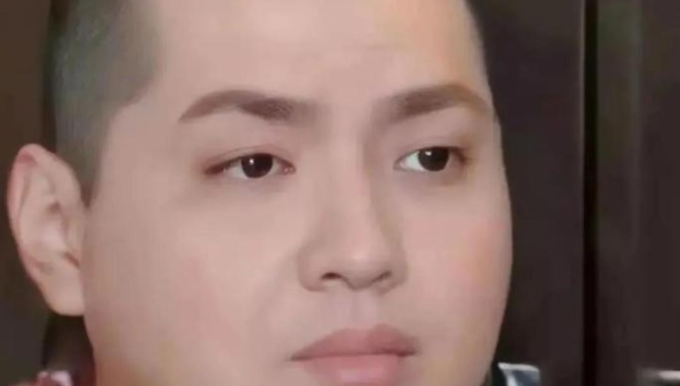 吴亦凡监狱生活被曝！胖了20斤，当上小班长，天天创作正能量歌曲！

经历失去自由