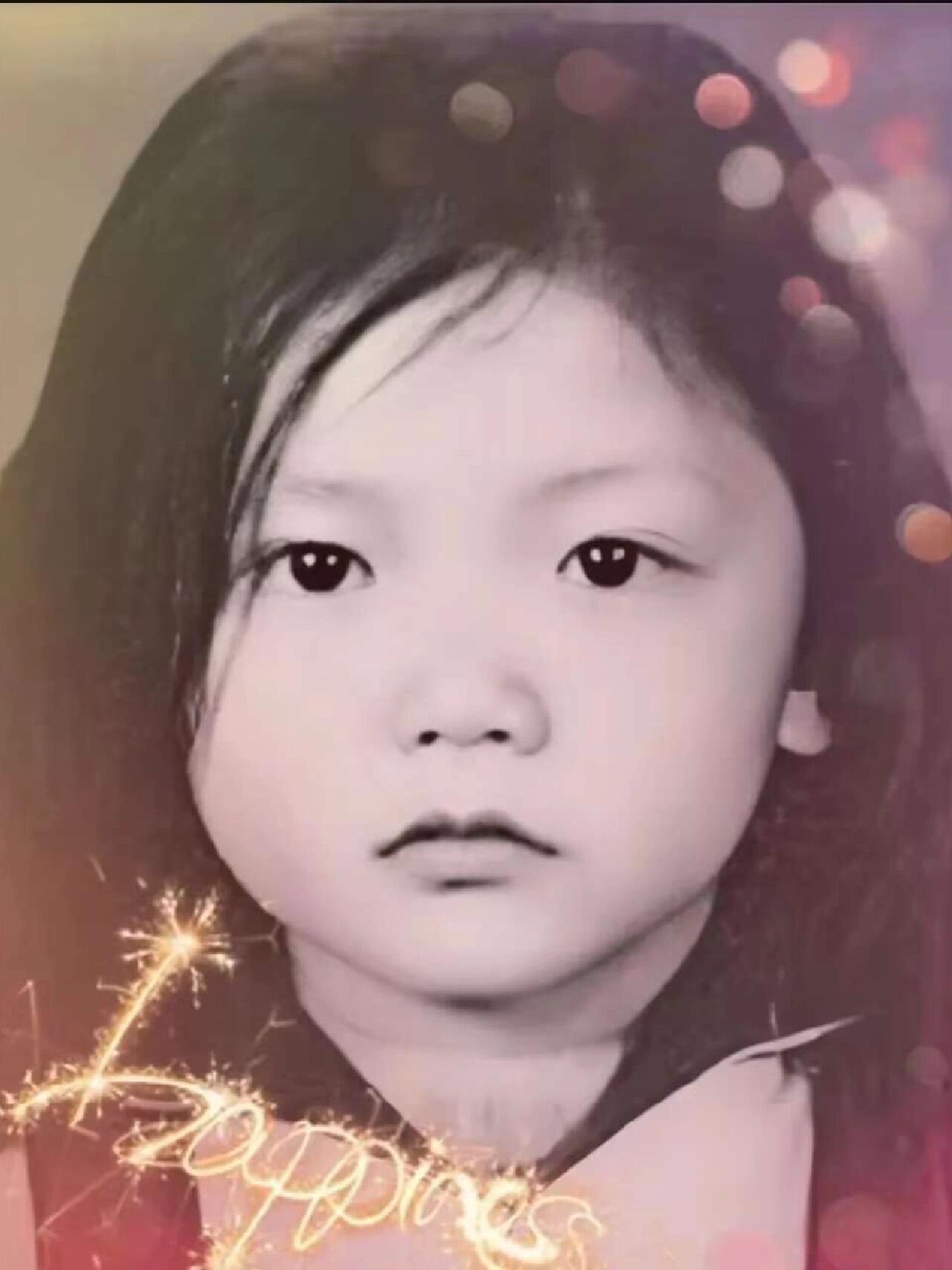 曾华倩的早年经历