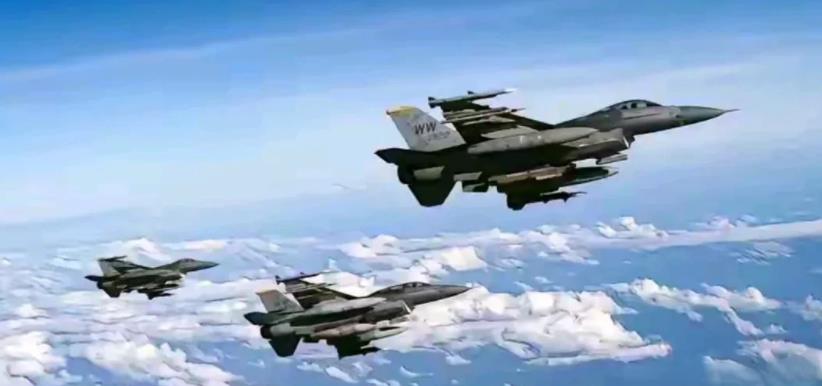 西方援助乌克兰的F-16战机已到位，全部部署在波兰、罗马尼亚机场。
目前最大的问