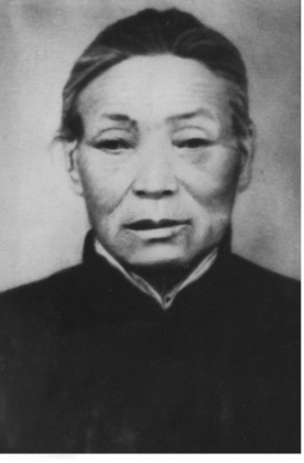 日军突围大常村，肖华带着部队还没转移就被围住，关键时刻他们被常大娘藏到了....