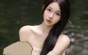 父皇的宠妃视我为假想敌，将我打残装麻袋献给父皇当生辰礼