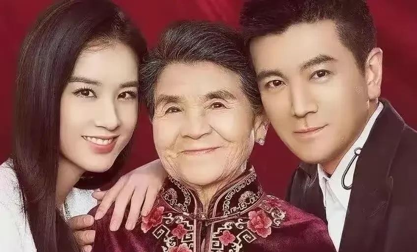 黄圣依离婚 婆婆可能有点伤心

                        