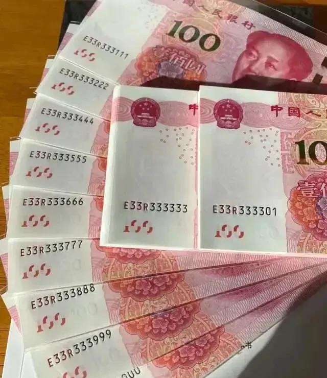 什么是陪嫁？
我同事问我女儿出嫁时给了多少嫁妆，我说男方来多少，我给多少，给了十