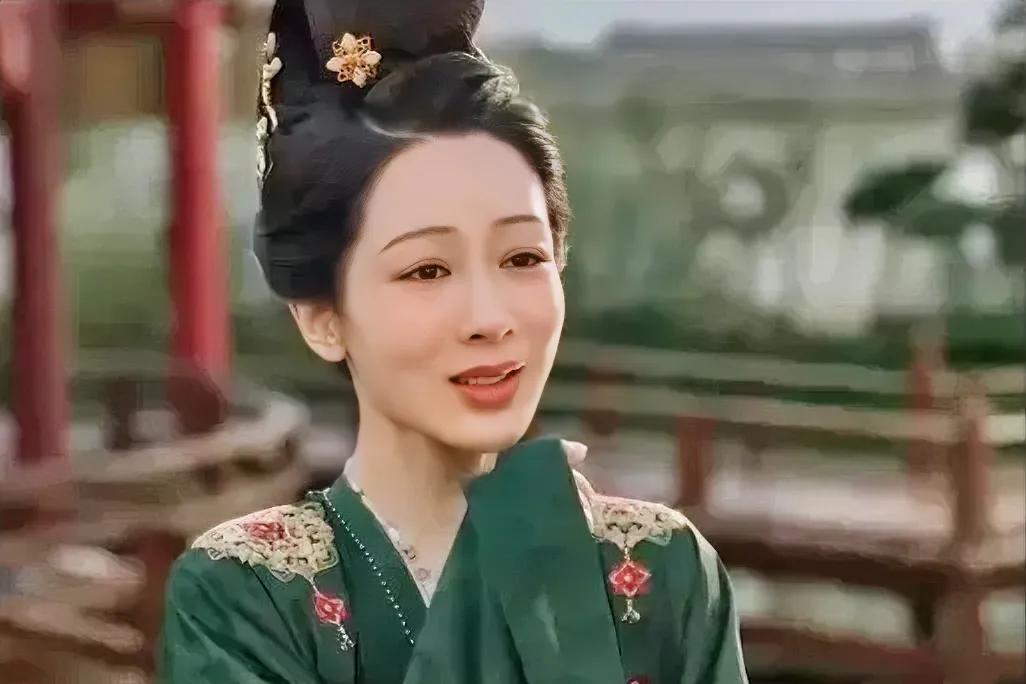 我为何对杨紫的剧“爱不起来”
我对杨紫本人印象不错，可她的剧，除了《亲爱的，热爱