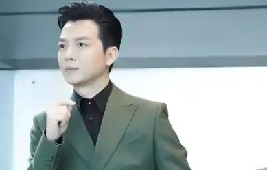 2025年中央春晚主持人