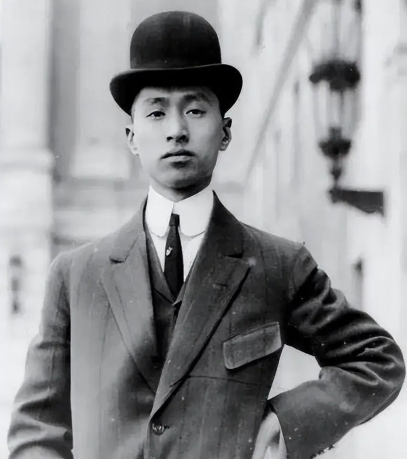 建国后顾维钧被我党定为战犯，看过电影1919的小伙伴表示不理解，他到底经历了啥？