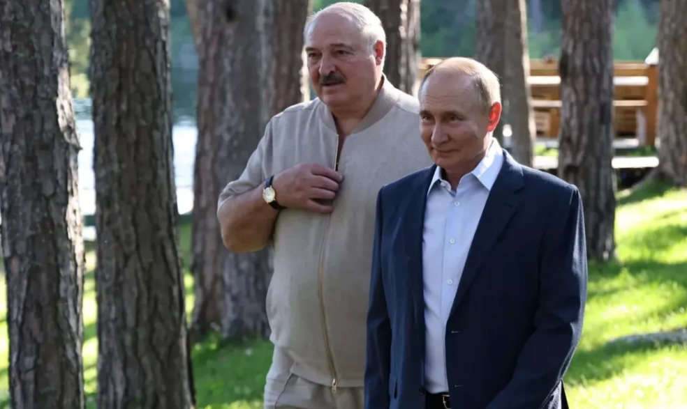 明斯克时间10月7日上午，白俄罗斯总统第一电报频道表示，卢卡申科将访问俄罗斯联邦