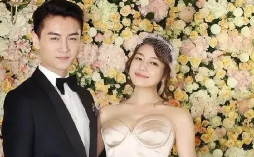 陈晓和陈妍希官宣离婚的消息登上头条！相较于汪小菲和大S，这场离婚很体面！

陈晓