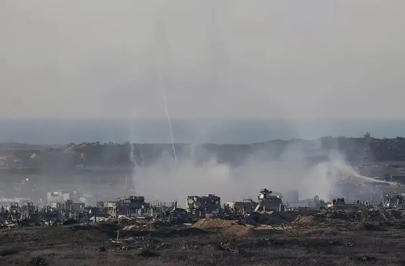 【突发】1月13日哈马斯下属武装“卡桑旅”宣布，当天黎明对加沙“拉法城”的一个军