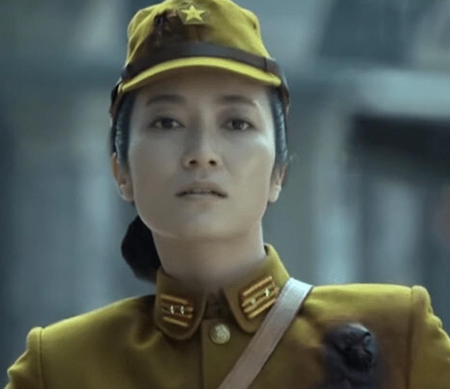 她是日本人,在中国跑龙套10年,靠《伪装者》爆火,丈夫是中国人(伪装者中日本女人)-第9张图片-九妖电影 她是日本人,在中国跑龙套10年,靠《伪装者》爆火,丈夫是中国人(伪装者中日本女人)-第9张图片-九妖电影