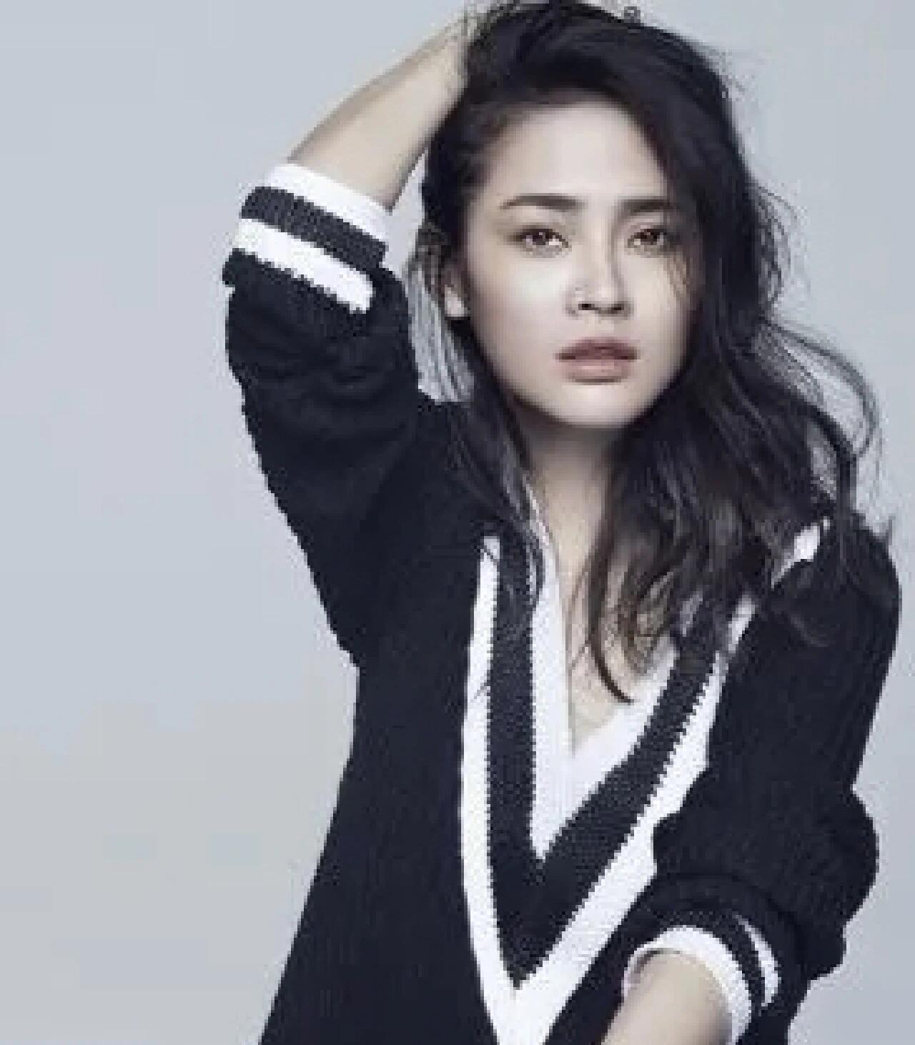 明加，中国内地女演员