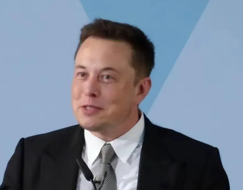 马斯克真的是值得尊敬的人，是有底线的人，是有能力的人，是第一个跨种族让人佩服的人