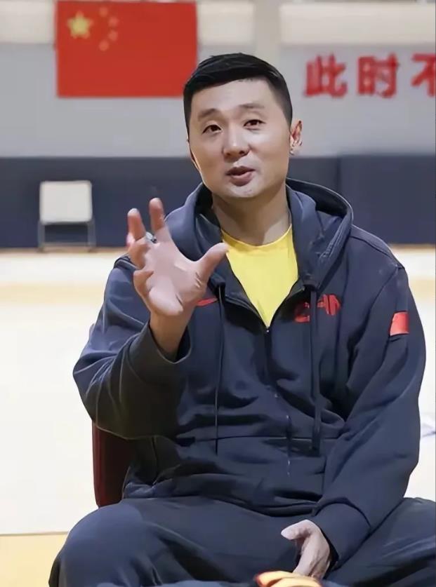 24-25赛季是CBA新疆队夺冠的最佳时机！

为什么会这样说呢？
1、刘炜主教
