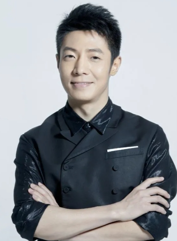 没想到多年之后撒贝宁竟然透露他的原名