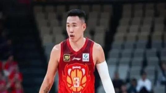 约克37分 浙江6人双上双轻取深圳豪取九连胜 贺希宁空砍23分！
