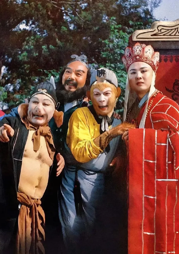 你知道吗？当年拍《西游记》选角时，可真是惊艳到我了。

演员朱琳说，从剧团来到《