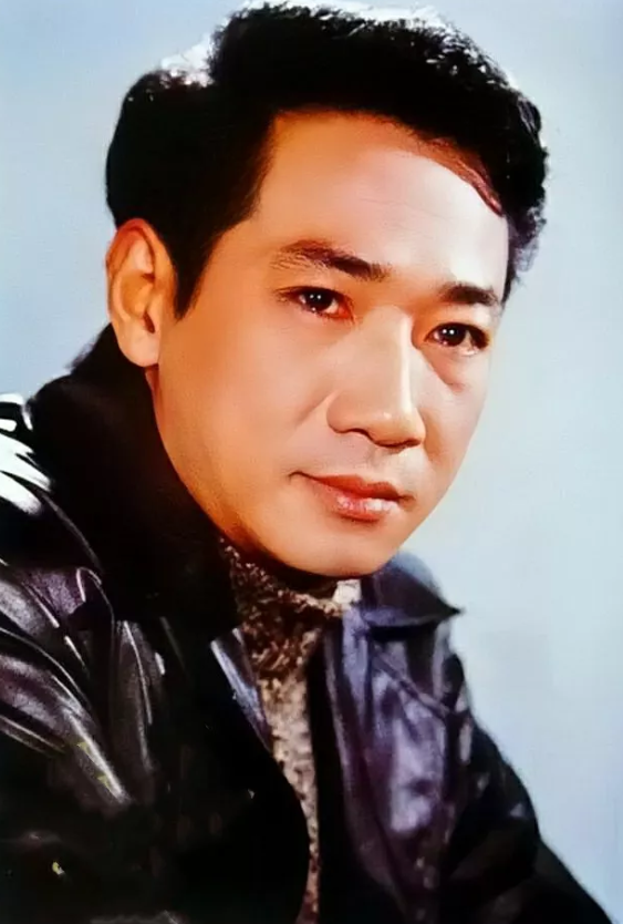 李少红谈到她拍《大明宫词》时说:“李志舆老师戏特别好，但他平时几乎不怎么同剧组人