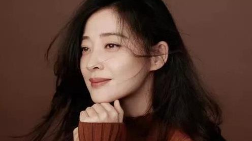 内地十大最美70后女明星，曾黎仅排第九