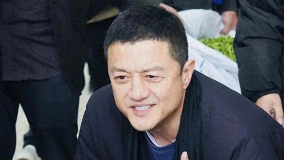 真商业黑洞！李亚鹏白酒销量惨淡，斥资20亿的火锅店也没下文了
