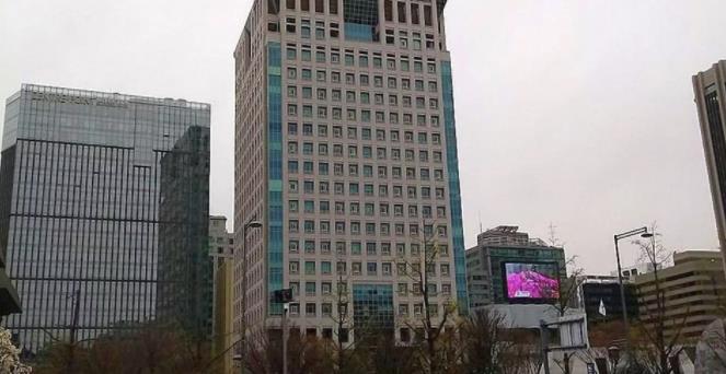 韩国外长：若发生涉华冲突，韩国将支持美国

韩国外交部长赵兑烈在慕尼黑安全会议上
