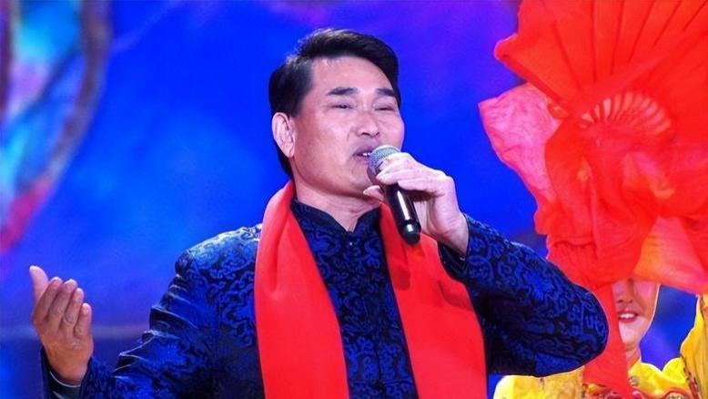 大衣哥忍无可忍！四年网络暴力，最终对造谣者发起法律反击？