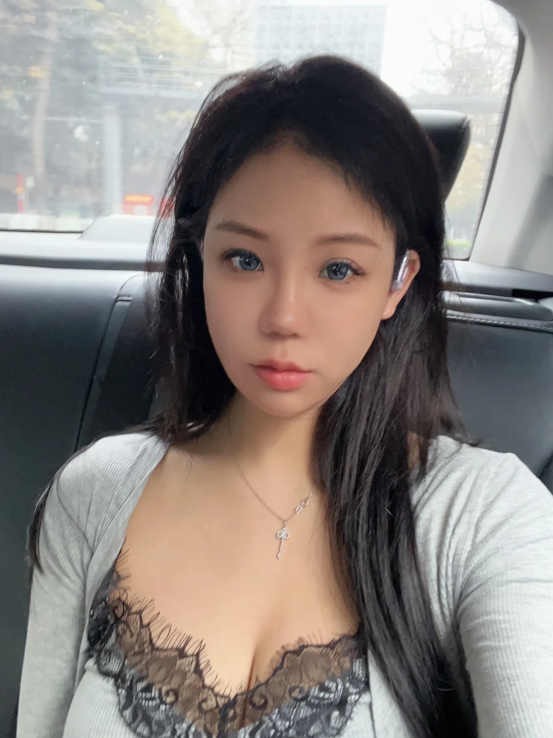 素颜真的好舒服啊