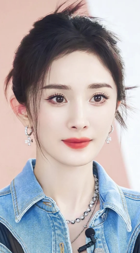 杨幂——清新甜美