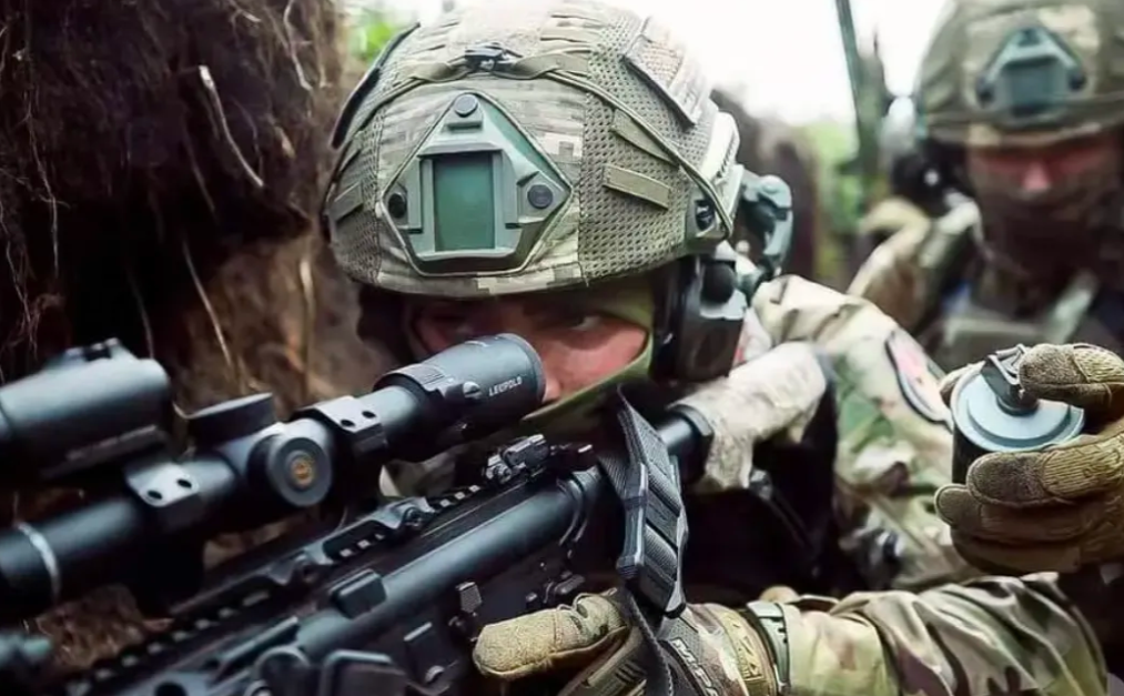 拜登要在退休前掀桌子？一下子提供大量导弹给乌克兰！

1、一下子向乌克兰提供50