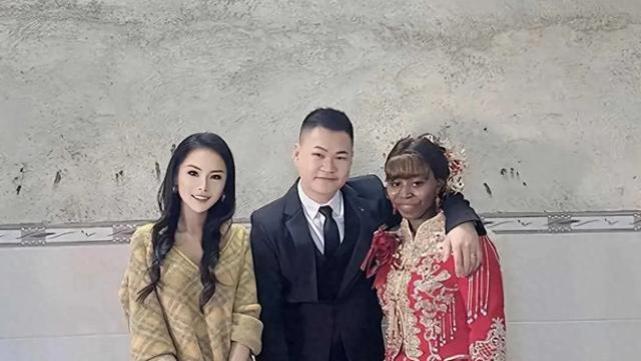 广西男子迎娶非洲新娘，单身女生酸了：为啥不选国内的