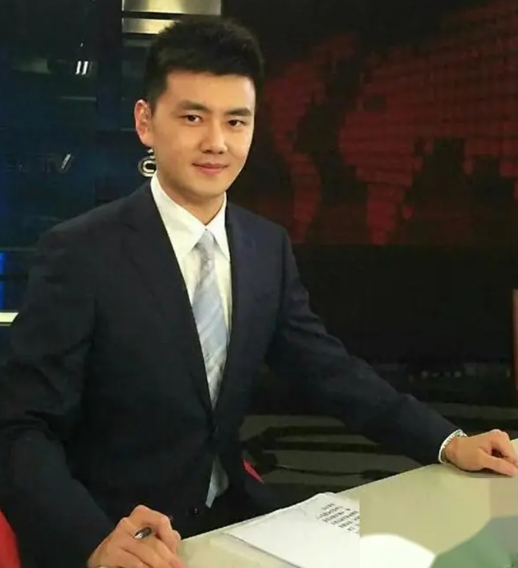 严於信：央视知名主播的不为人知的一面