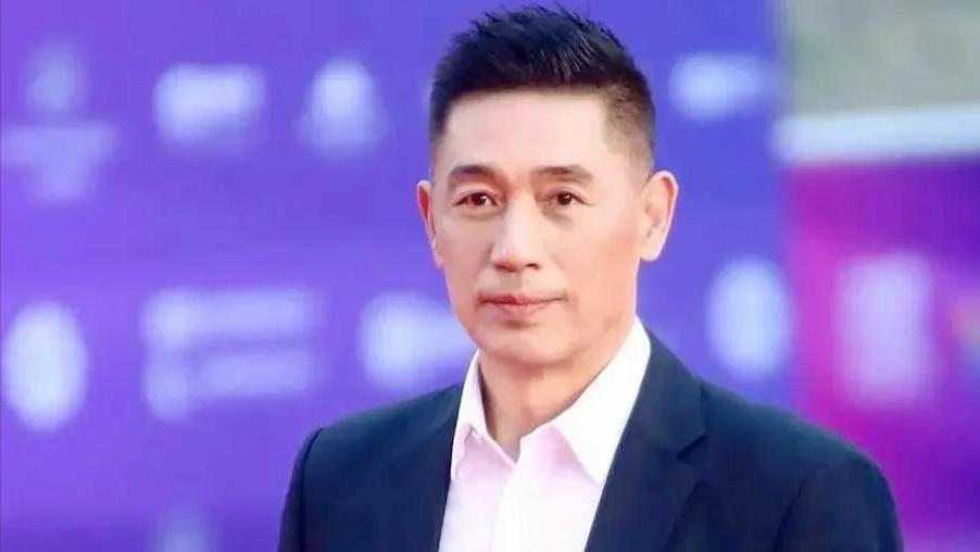 著名演员石凉：与丛珊离婚后再婚，前妻后妻的孩子都是宝