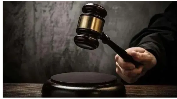 卡车被盗三年，竟成交警队公务车！”山西一卡车司机，意外在交警队发现，3年前被盗卡
