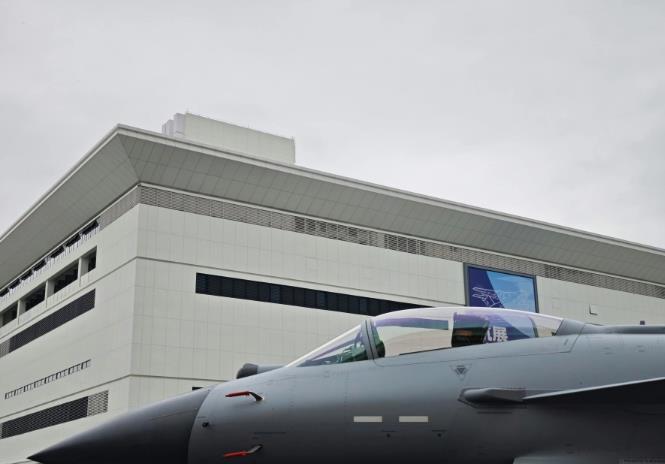 现在关于埃及进口歼10的消息满天飞，但是没有一个有效信源来证实，反正两国官方都没