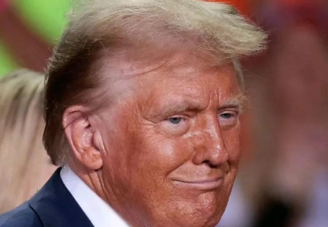 特朗普同志又回来了！这次，他可不是来参加什么“总统竞选”，而是要扮演一个更重要的