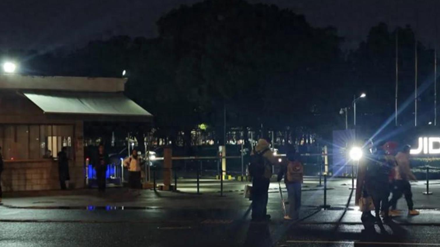 极越汽车的“至暗时刻”：从豪言壮语到黯然退场