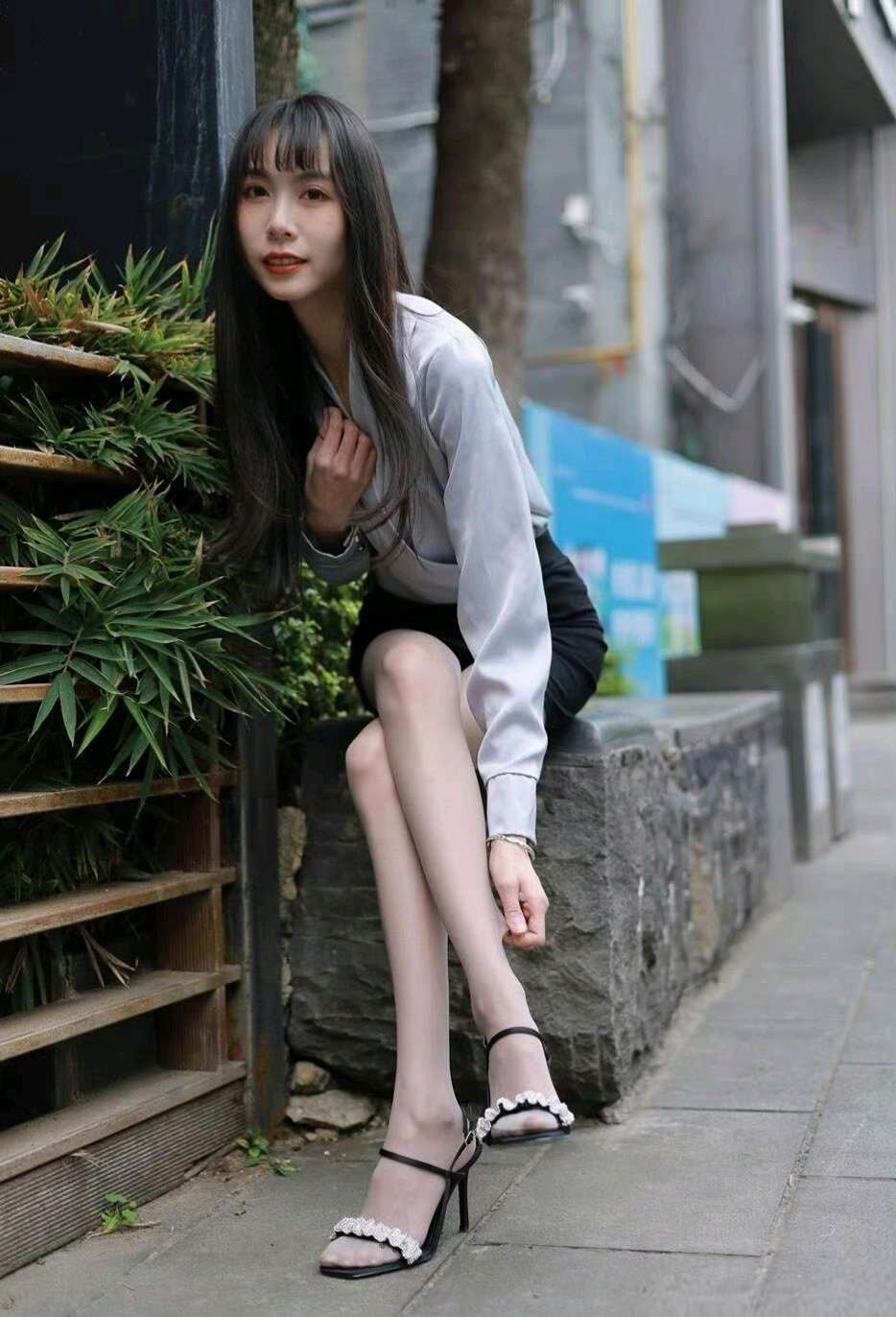 三十多岁了还没有男朋友，不知道爱情是什么滋味，会不会被人家笑话！