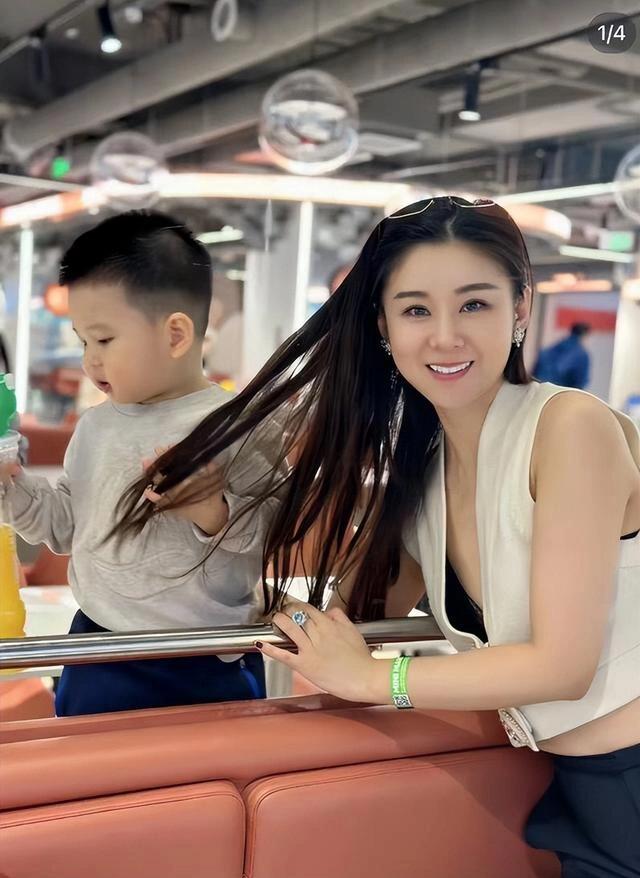 李小萌王雷夫妇：娱乐圈的模范家庭