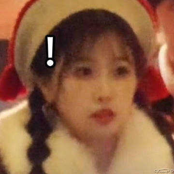 #虞书欣雪地麻花辫# 
像素小人表情包出战！
太可爱了！我要狠狠吸一大口！ ​