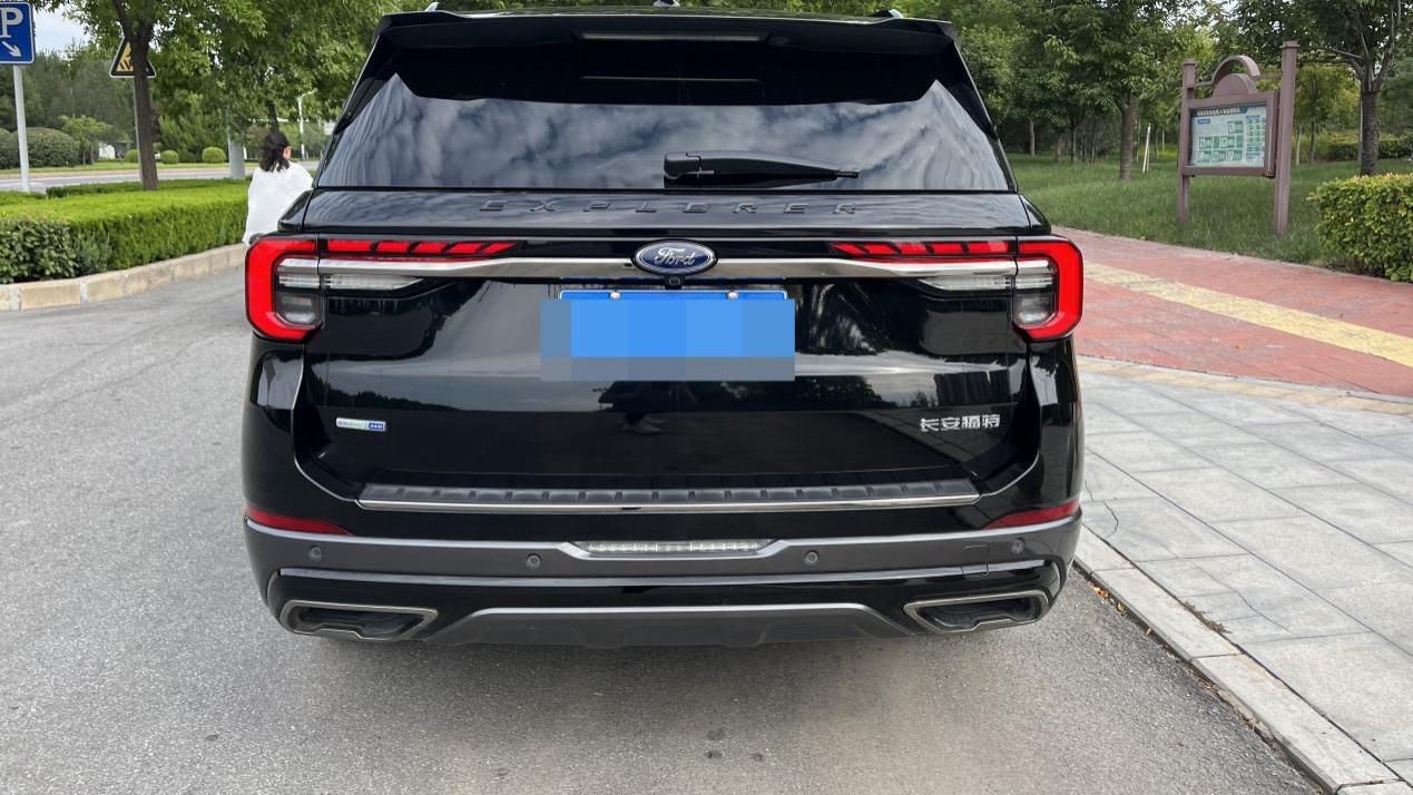 公路之王也能文能武，探险者示范啥叫全能