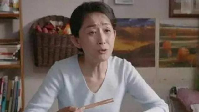 “都绝户了，还赚钱干嘛？”父母躺平，评论区看到了很多支持者